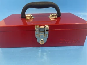 Portable Carpenter Metal Tool Box with Latch, Small Parts Box, Sockets Excel - Picture 1 of 6