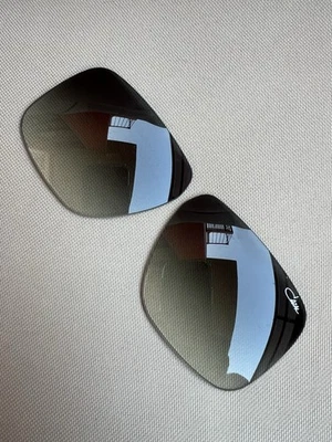 Lente de repuesto genuina Cazal 678 gris degradado 59 mm más 1 paño Crizal gratis Foto 1 de 4