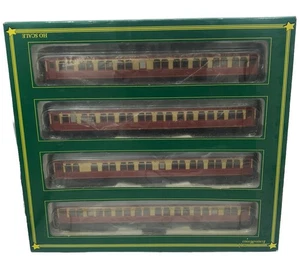 Eureka Models HO Carriages Gauge NSWGR 4 Car NCR Set - Red and Cream Box Set - Picture 1 of 10