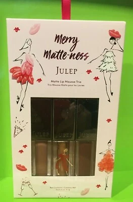 Julep Merry Matte-Ness Matte Lip Mousse Trio Set de Regalo - Ooh La La, Blush, Kiss Me Foto 1 de 3