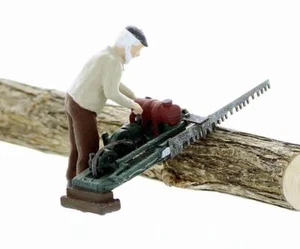LOGGING BUCKER operating his DRAGSAW, S scale Finished Lumberjack - Picture 1 of 1