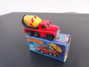 MATCHBOX Superfast CEMENT TRUCK Nr 19 Nr 8 - Bild 1 von 13