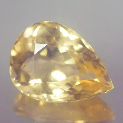 1.80CT SPARKLING VVS PEAR UNHEATED YELLOW BERYL NATURAL - Image 1 of 3