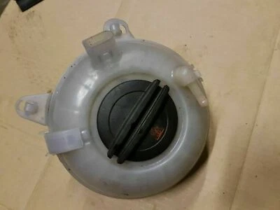 AUDI A3 S3 MK3 8V 2013-2019 GOLF MK7 WATER COOLANT TANK RESERVOIR BOTTLE & CAP - Image 1 of 3