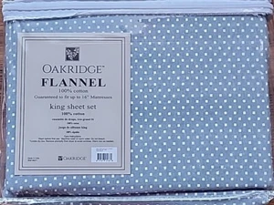 OAKRIDGE ~ 4-Piece Set ~ KING SIZE Flannel Sheets ~ BLUE POLKA DOT ~ 100% Cotton - Picture 1 of 6