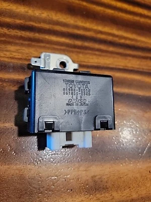 Convertidor de remolque Toyota 4Runner 2003-2009 OEM 81985-35010 P4764b72 Foto 1 de 3