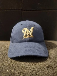 Vintage Milwaukee Brewers MLB Outdoor Caps Strapback Hat - Picture 1 of 13