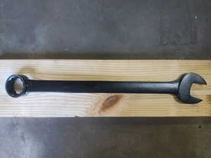 MARTIN combination wrench No. 1195 Size 2 3/8 x 32".(Striking,slugging, hammer) - Picture 1 of 7