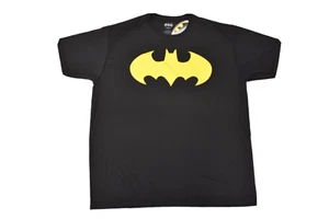 Camisa Batman Para Hombres Clásica Amarilla Logo Sobre Negra Nueva con Etiquetas M, XL - Imagen 1 de 5
