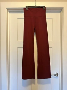 T Party Women High Waist Maroon Burgundy Flared Yoga Pant Medium NWT - Picture 1 of 10