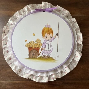 Precious Moments Vintage Handpainted Picture In Circle Frame - Picture 1 of 5