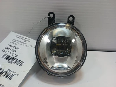 Faro antiniebla derecho pasajero Toyota Tacoma 2022 12440796 Foto 1 de 4