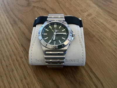 Breitling Chronomat GMT Automatik 40 Giannis Antetokounmpo A32398A11L1A1 - Bild 1 von 4