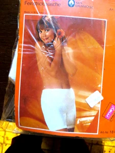 Damenunterhose mit Bein Gr. 46 - Bild 1 von 1