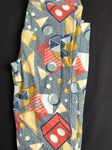 Brand New LuLaRoe Leggings Tween (size 8-14) Disney Mickey Mouse - Picture 1 of 1