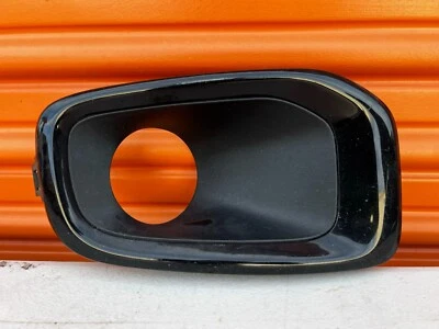 2015-2018 JEEP RENEGADE OEM FRONT RIGHT FOG LIGHT COVER TRIM PANEL 735585015 Foto 1 de 4