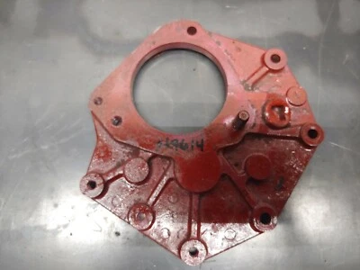 1986 International harvester 1440, DT436 Fuel Injection Pump Adapter 689147C1 - Image 1 of 4