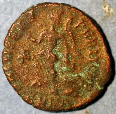 Roman Empire Follis Theodosiu I 379-395 AD - Image 1 of 2