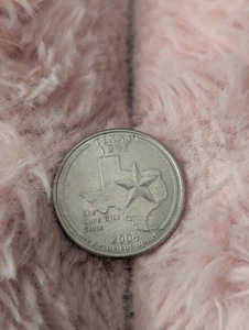 2004 P Texas State Quarter Actual Coin, Vintage Coin  - Picture 1 of 2