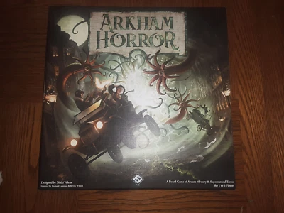 Arkham Horror 3ª edición y todas las expansiones Foto 1 de 4