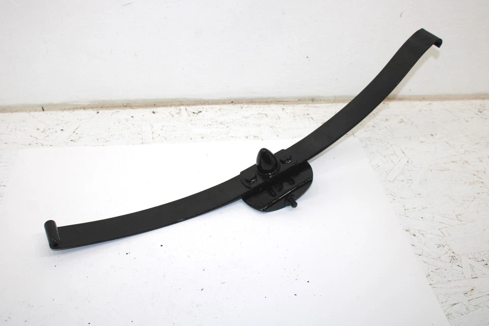 Conjunto de mola 1988 Yamaha XLV OEM 8K4-23760-01-00 - Imagem 1 de 4