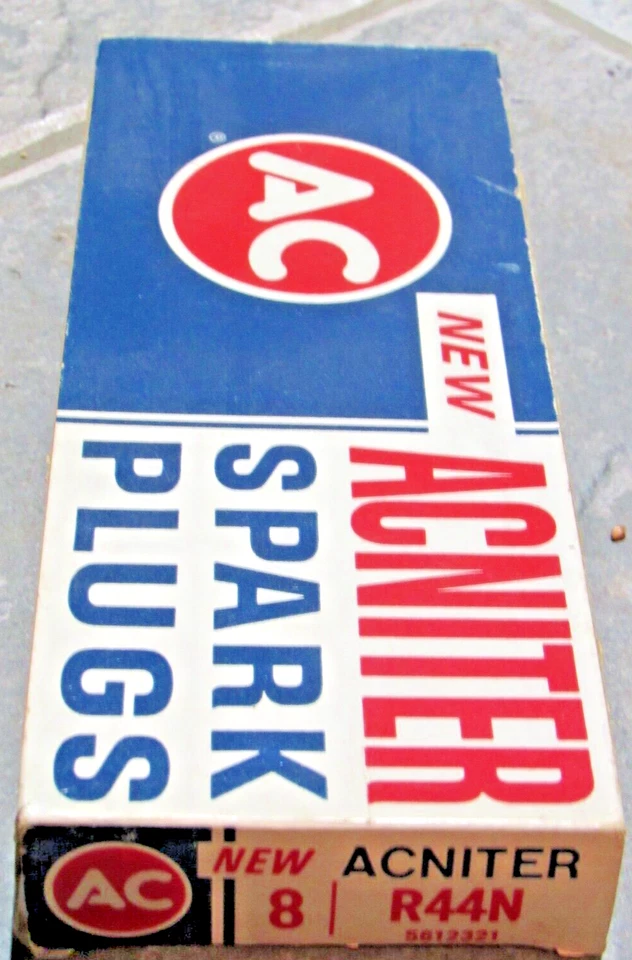 Nuevo de Lote Antiguo AC GM Acniter 1958-69 Chevrolet 396 427 348 Big Block Bujías / R44N Foto 1 de 3