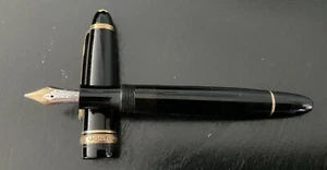 Vintage Montblanc Masterpiece Celluloid No. 142 Black Fountain Pen 14C Gold Nib - Picture 1 of 23