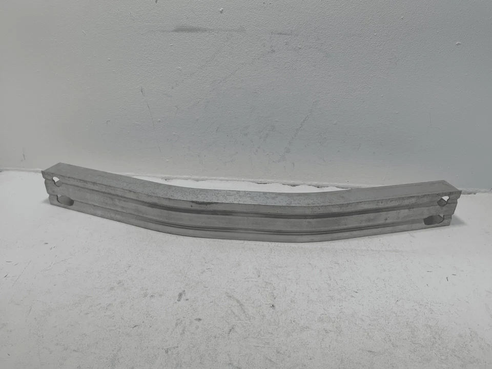 Barra de impacto de refuerzo de parachoques trasero Toyota RAV4 Prime 2021-2024 no OEM Foto 1 de 4