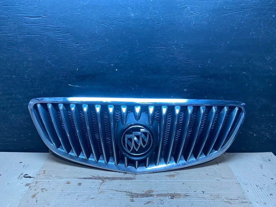 2010 2011 2012 年 2012 年别克曲棍球前上烤架格栅 Oem V2760 DG — 第 1/4 张图片