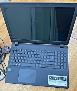 Acer Aspire E 15 Start Laptop - Needs Battery - 500GB  - 4GB RAM & Power Cable