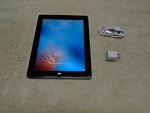 Apple iPad 2nd Gen, Silver, A1395, 16GB, WiFi, Excellent Condition!!! - Picture 1 of 6