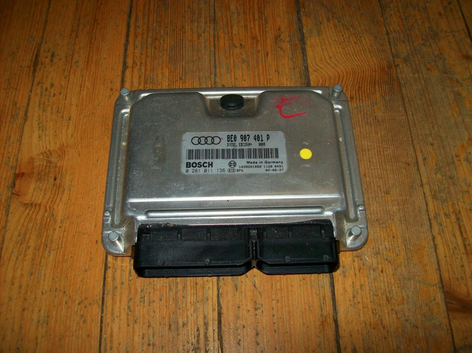 Centralina Audi A6 2.5 TDI V6 BFC 8E0907401P 0281011136 120KW/163CV 06/2002 - Immagine 1 di 1