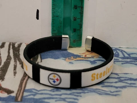 Nfl Pittsburgh Steelers Bracelet Cover