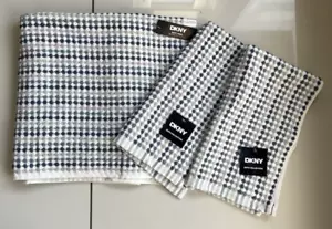 DKNY Monet Tile Cotton Bath Towel & 2 Hand Towels Set 3 Spot Check Grey Blue Whi - Picture 1 of 23