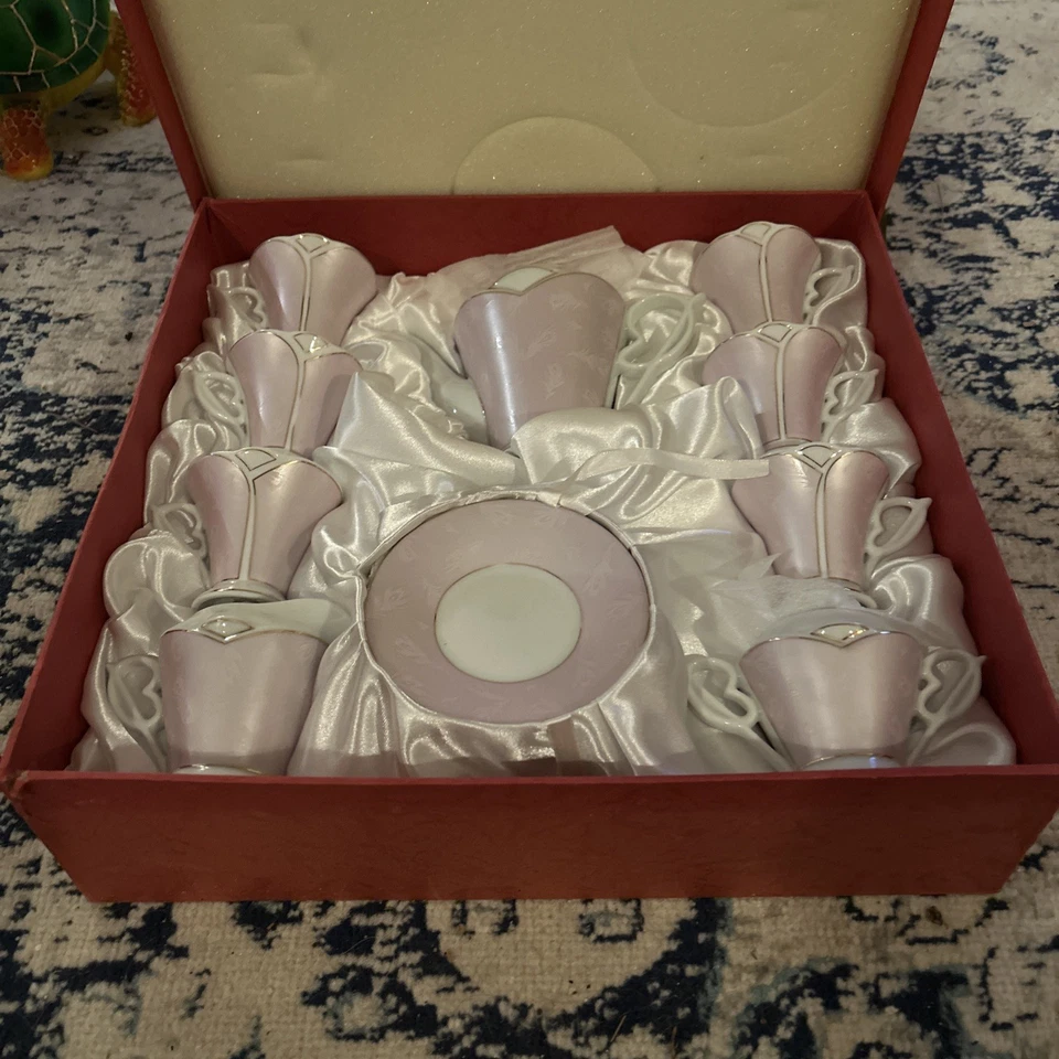 Yedi Dematiese Set Servicio para 6; Tetera, Azúcar y Crema Nuevo en Caja Regalo Perfecto Foto 1 de 4