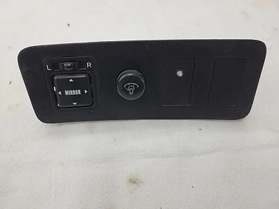 Toyota Camry 1997-2001 usado OEM interruptor bisel con espejos retrovisores e interruptores de atenuación Foto 1 de 4