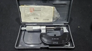 Mitutoyo 102-218 Micrometer, 25-50mm 0.01mm (8528), Q - Picture 1 of 4