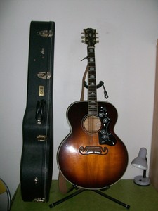 gibson j 200 standard jumbo acoustic gibson j 200 standard jumbo acoustic