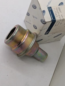 Genuine Ford Escort MK5 RS2000 Scorpio Transit 2.0 DOHC Oil Separator Breather - Picture 1 of 2