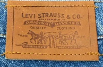 Pestaña de cuero de dos caballos vintage Levis hecha en EE. UU. para hombre 52x30 NUEVO STOCK ANTIGUO. Foto 1 de 4