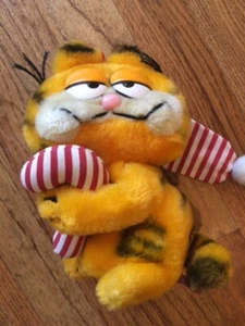 Vintage Garfield Plush Stuffed Animal Christmas Candy Cane Collectible 1981 1983 - Picture 1 of 2