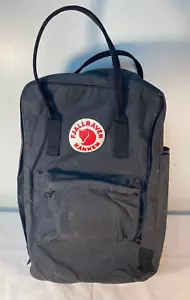 Mochila para portátil Fjallraven Kanken F27172 negra - Imagen 1 de 2