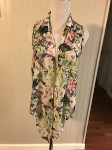 F•A•N•G Women's Light Weight Floral Cardigan size M Polyester - Picture 1 of 8