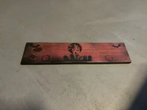 Halloween Themed Wooden Sign - Picture 1 of 1