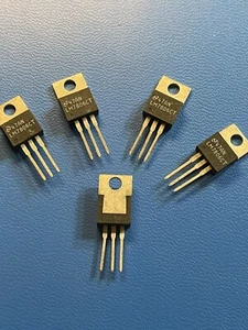 LM7806CT IC VOLTAGE REGULATOR 6V 1.5 A ST TO-220 (5 PER LOT) - Picture 1 of 3