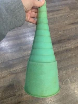 Vintage RARE  Wynn’s Spit Fire hard plastic funnel Garage Gas Oil Advert GLOWS - image 1 of 4