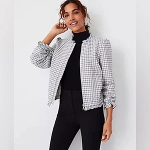 NWT ANN TAYLOR SIZE XS Plaid Ruffle Zip Jacket In White Multi 556715 - Picture 1 of 5