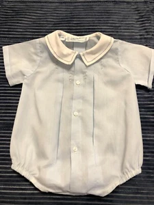 Feltman Brothers Baby Boy Romper Hand Embroilery 4 button Newborn - Picture 1 of 4