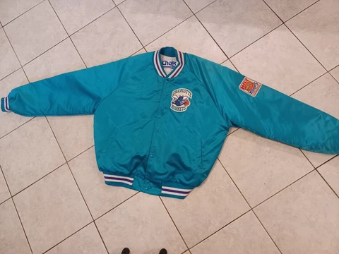 Vintage Chalk Line Charlotte Hornets Satin Jacket Sz.xxl Rare Cover