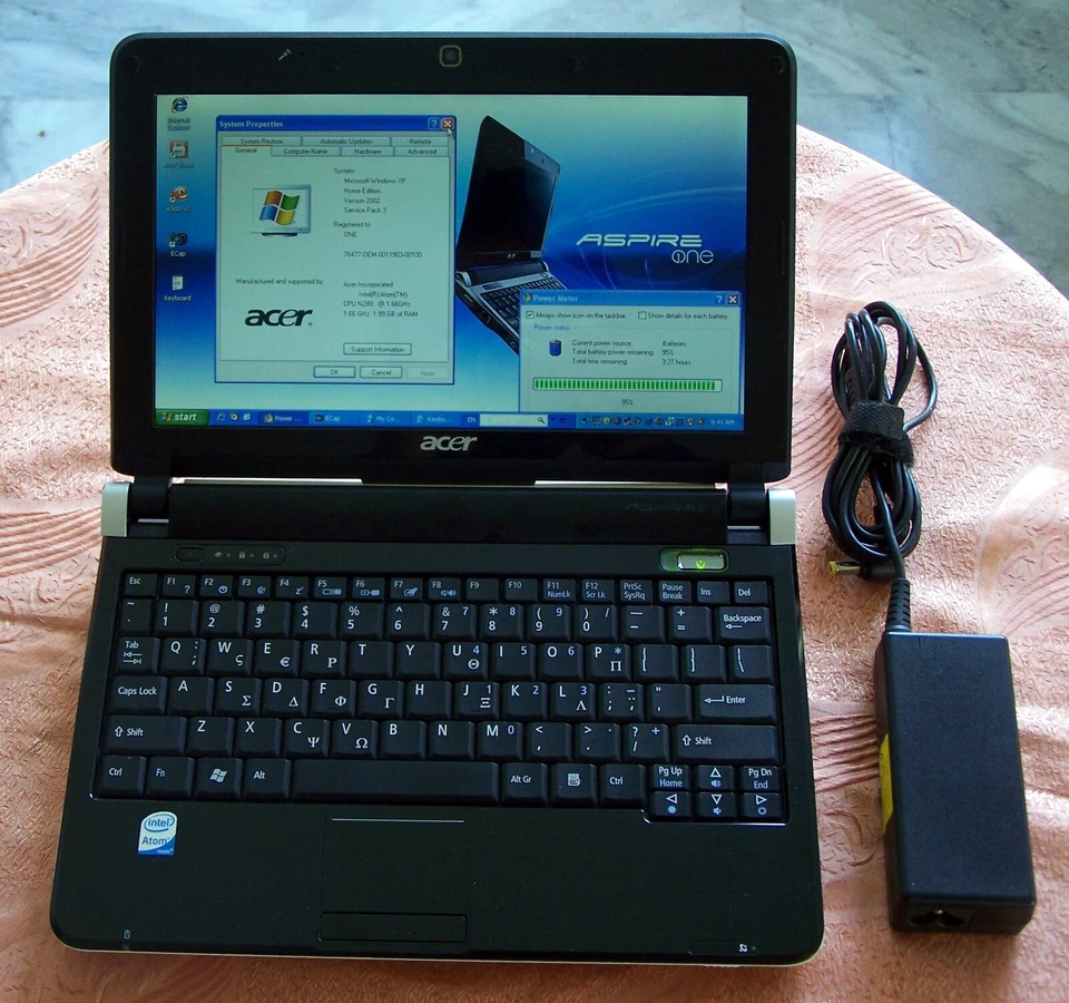 Acer Aspire One kav10 (D150), Intel N280 1.66GHz, 2GB, 160GB, Win XP, 10.1" - Image 1 of 4